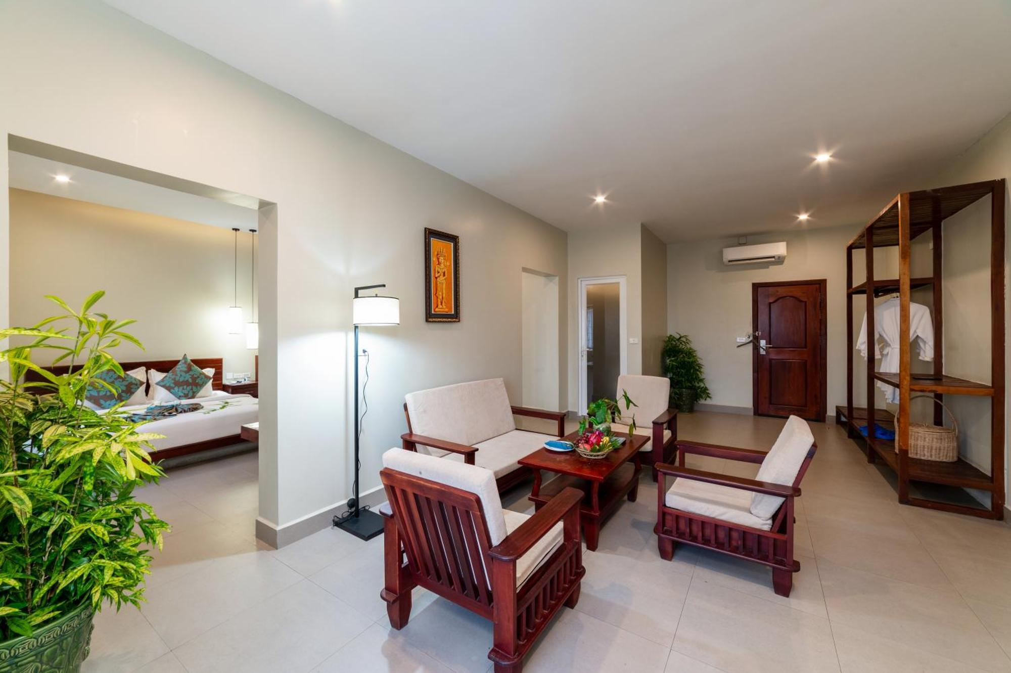 Bayon Modern Residence Siem Reap Exteriör bild